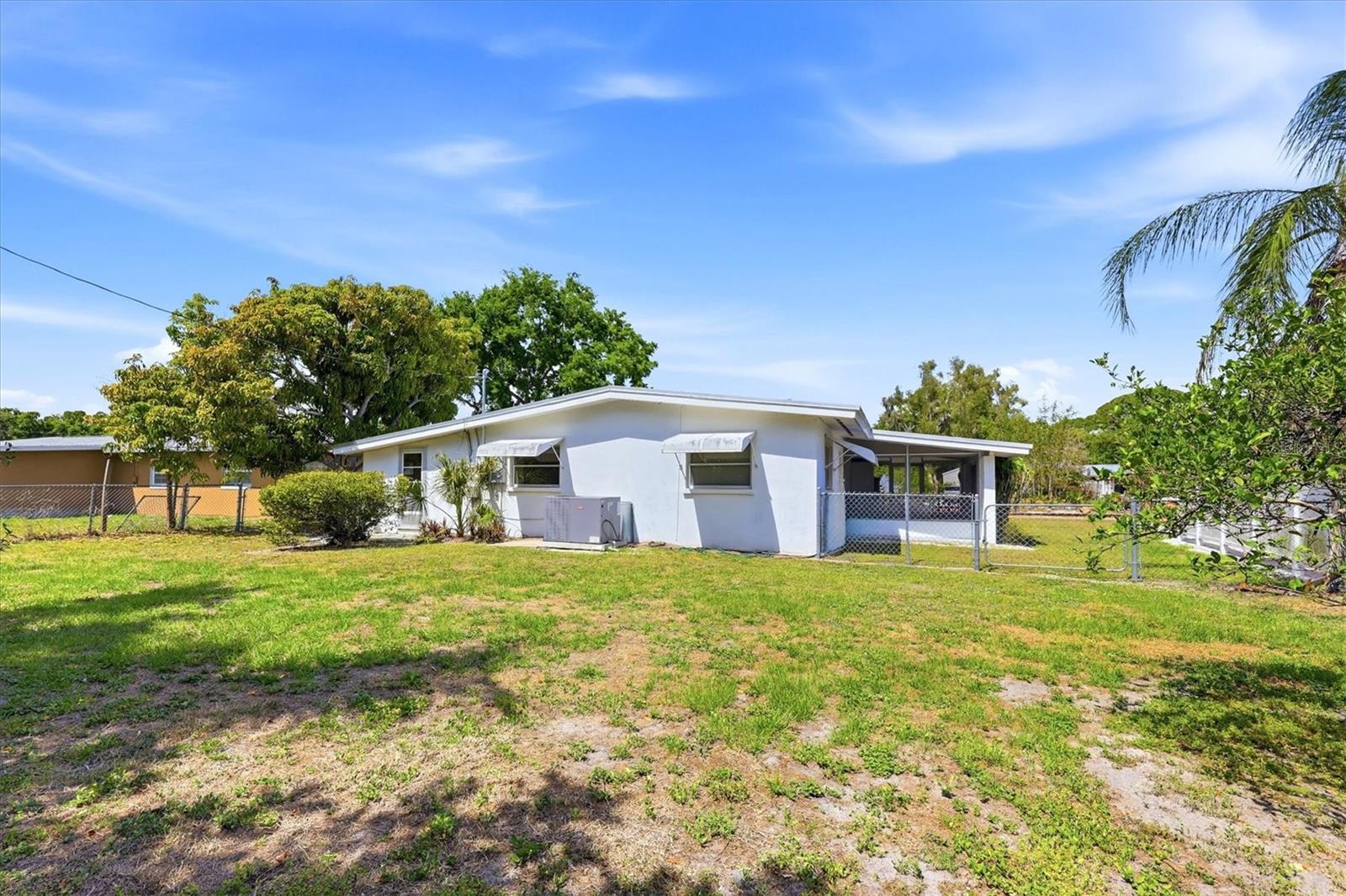 Image 35 of 39 For 3876 Prudence Drive