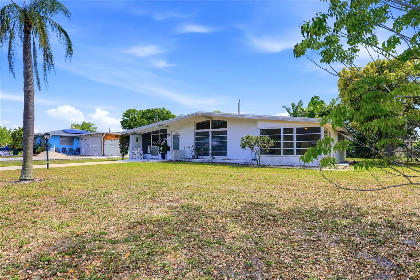 Image 5 of 39 For 3876 Prudence Drive