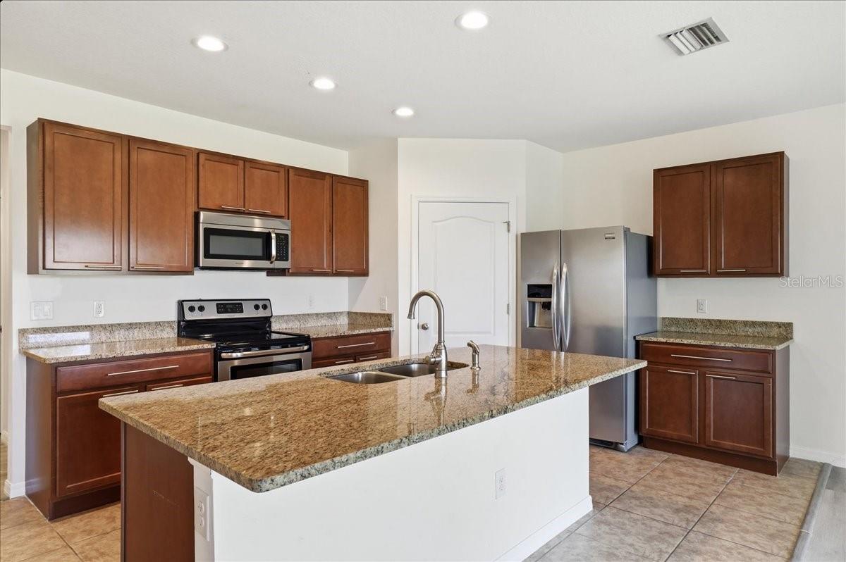 Image 20 of 50 For 15769 High Bell Place