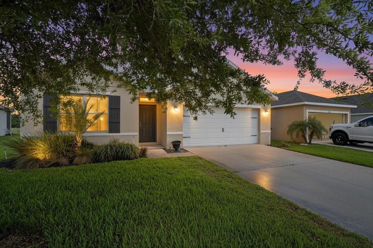 Image 3 of 50 For 15769 High Bell Place