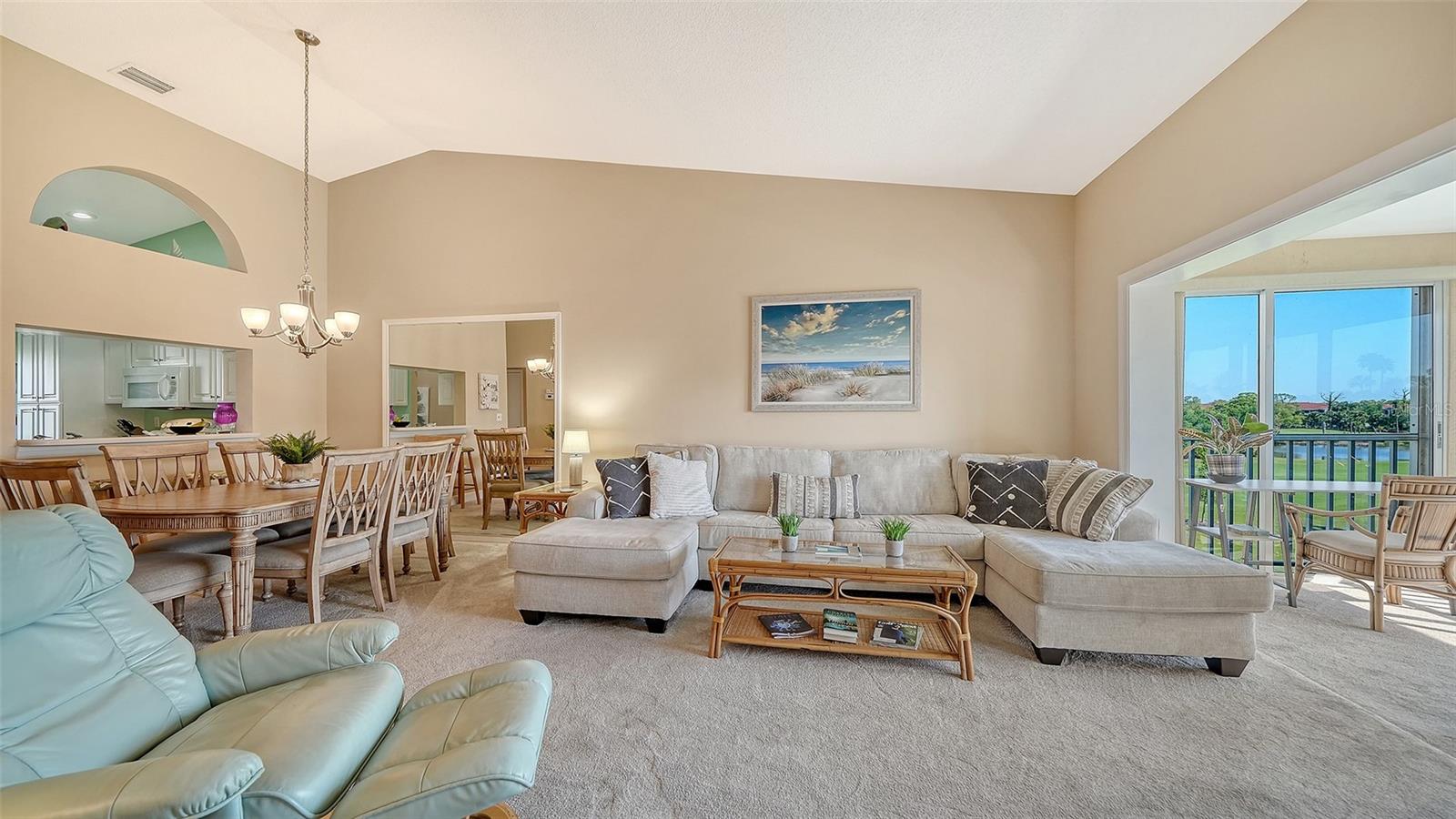 Image 12 of 48 For 9630 Club South Circle 6309
