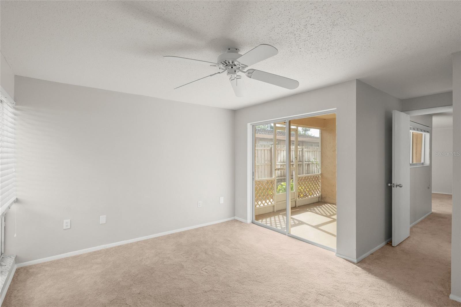 Image 20 of 33 For 2121 Wood Street A103