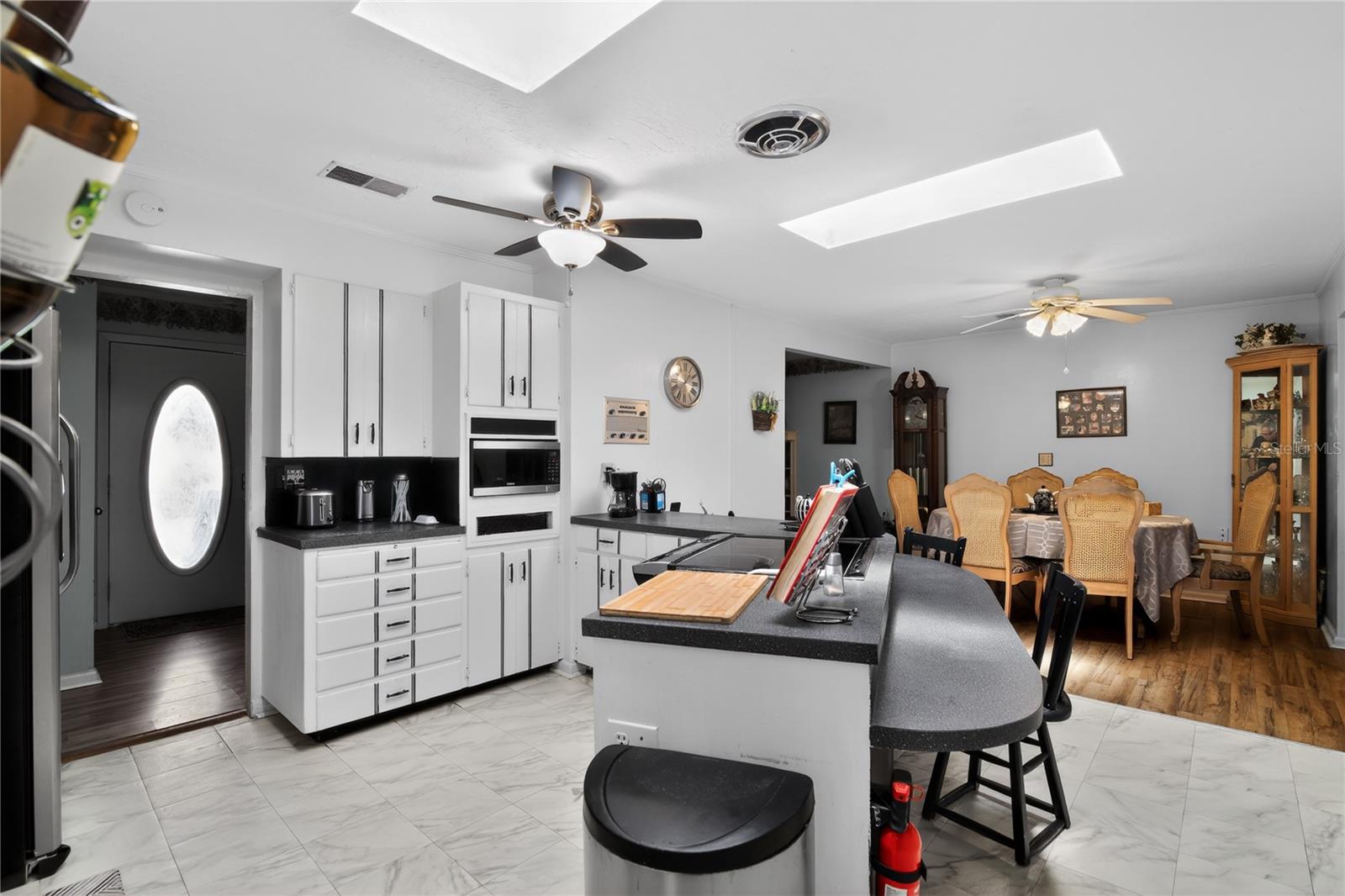 Image 6 of 29 For 1803 3rd Avenue