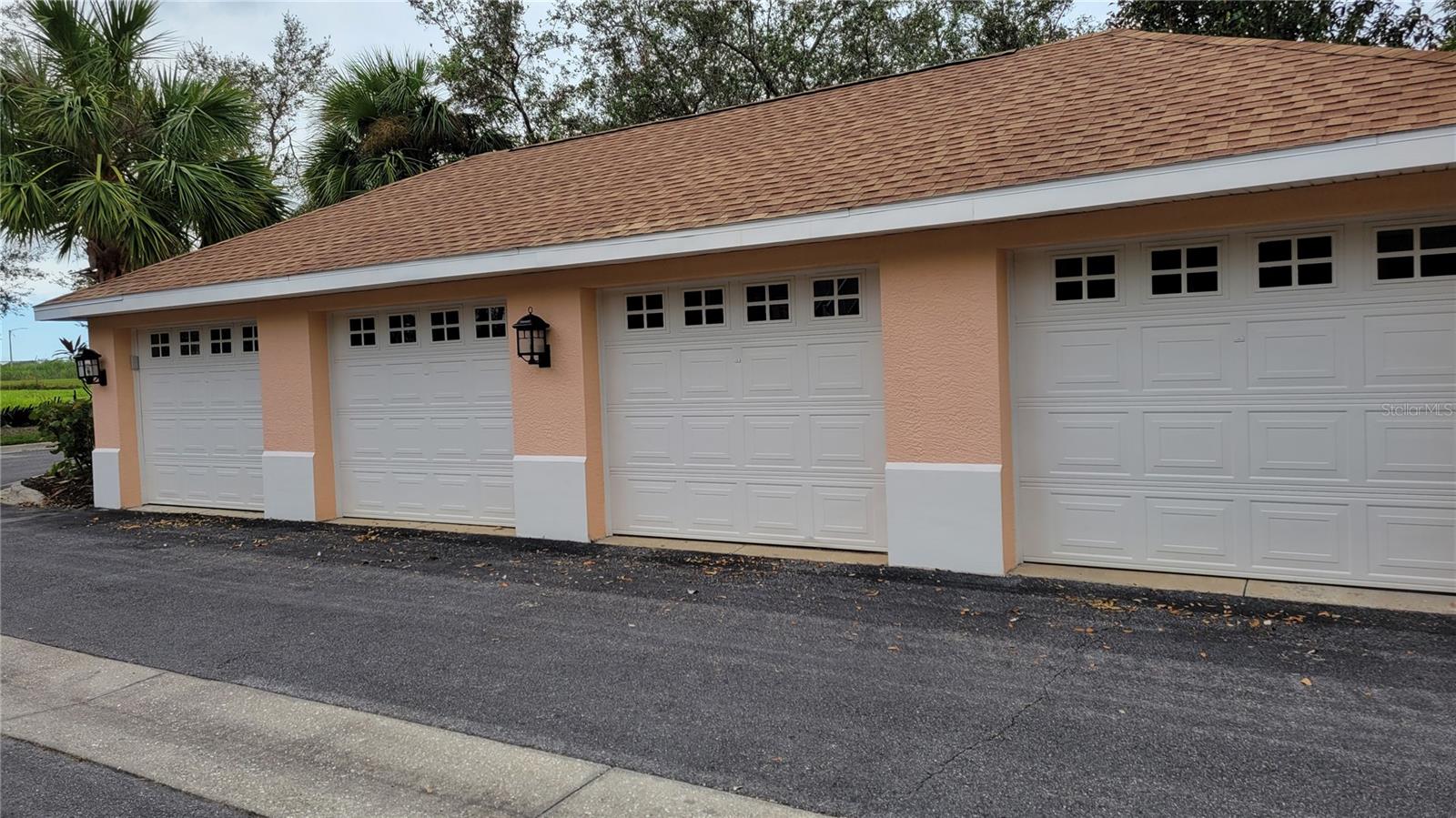 Image 32 of 53 For 5687 Key Largo Court 5687