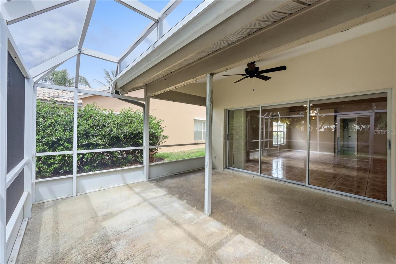 Image 35 of 39 For 4738 Dundee Drive