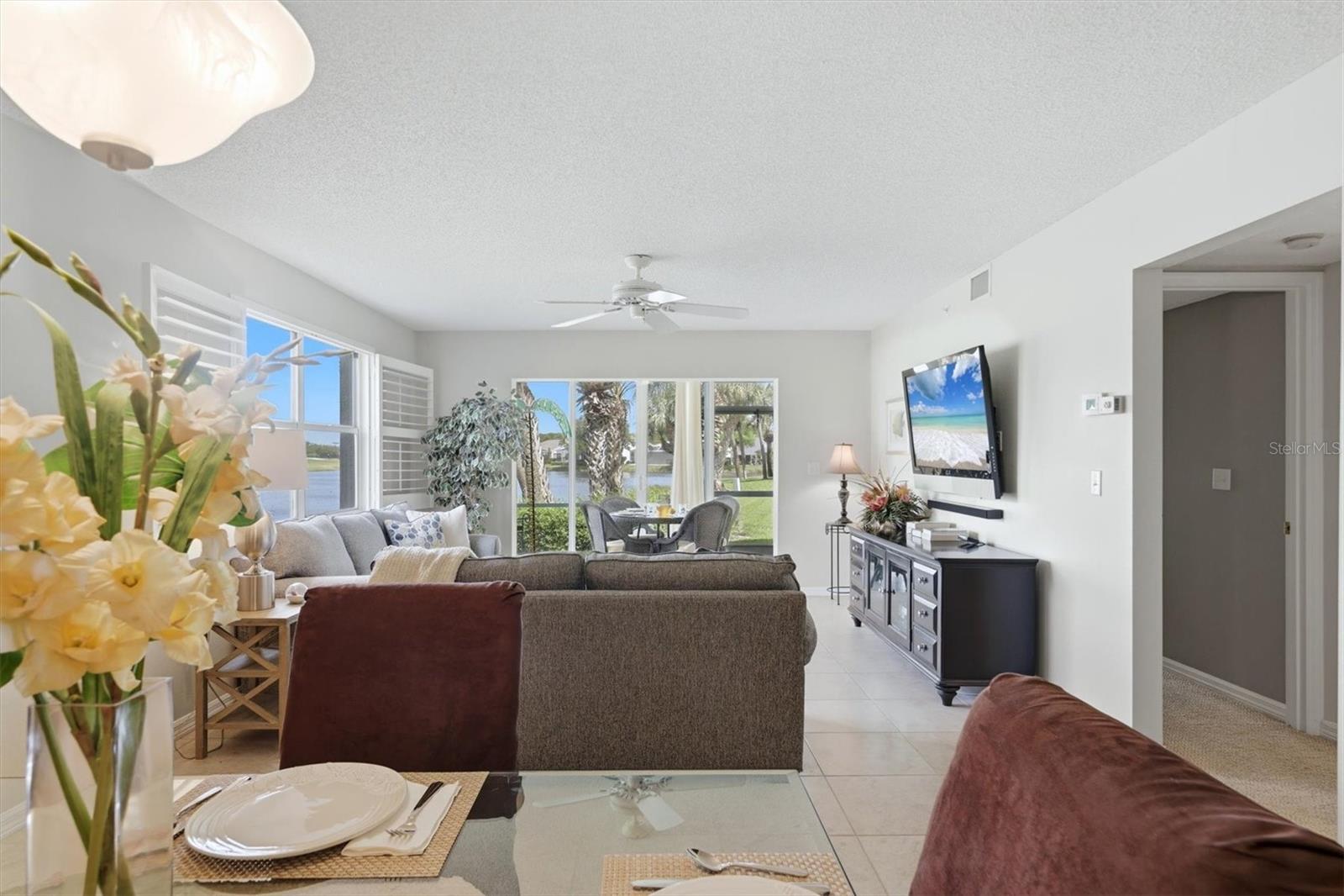 Image 14 of 51 For 9320 Clubside Circle 2108