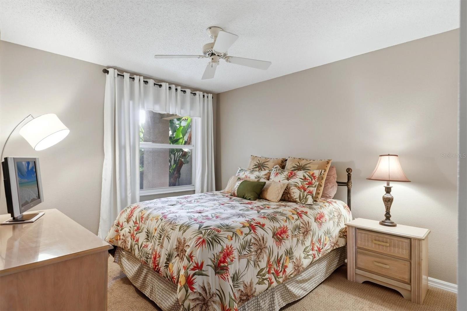 Image 26 of 51 For 9320 Clubside Circle 2108