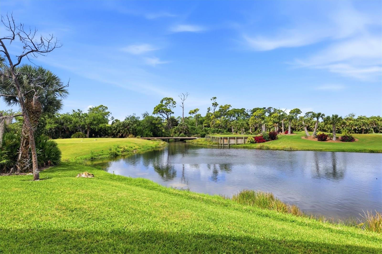 Image 34 of 51 For 9320 Clubside Circle 2108