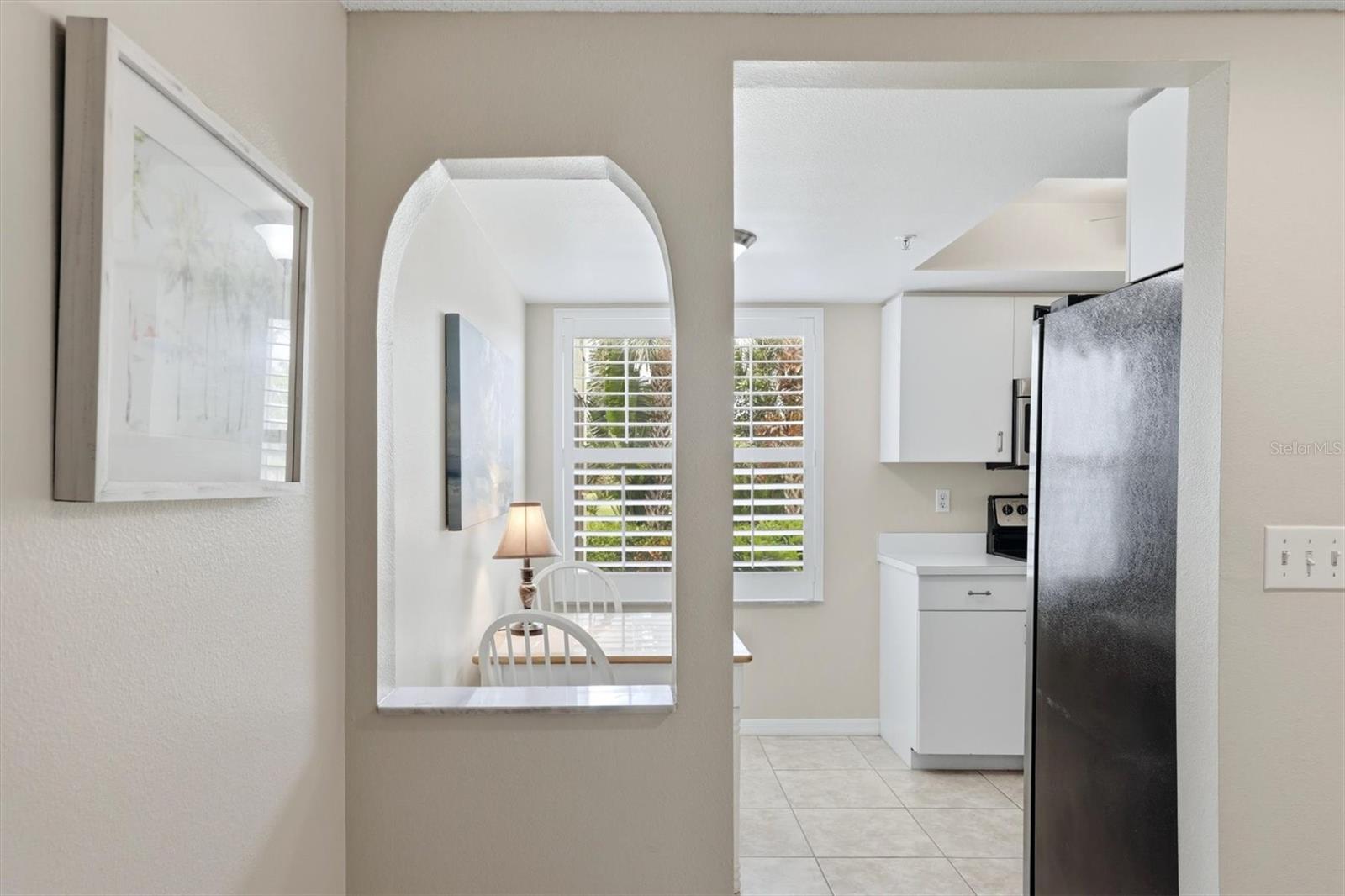 Image 8 of 51 For 9320 Clubside Circle 2108