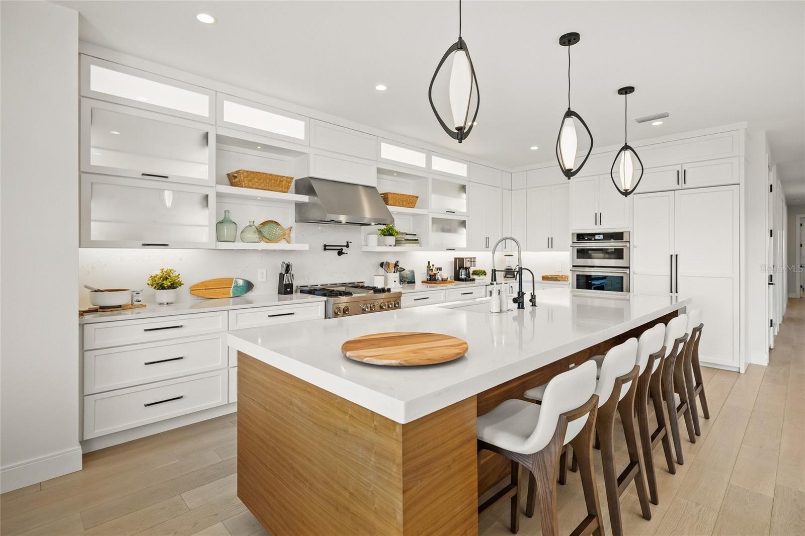 Image 19 of 85 For 209 Willow Avenue