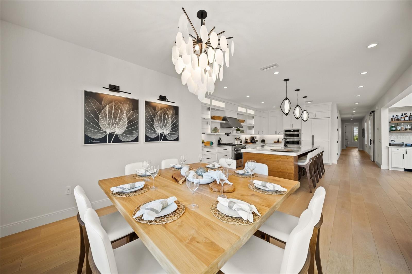 Image 22 of 85 For 209 Willow Avenue