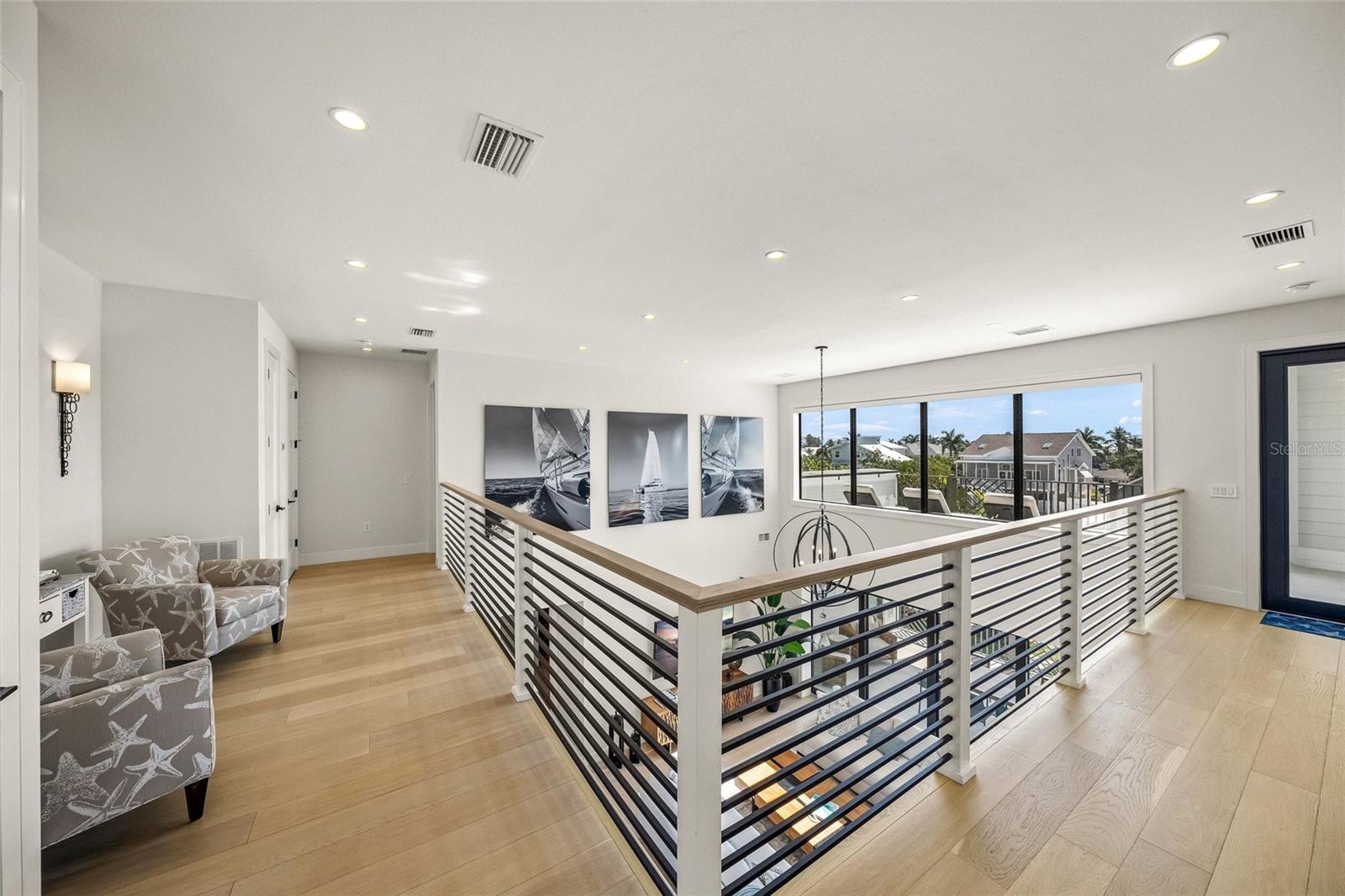 Image 39 of 85 For 209 Willow Avenue