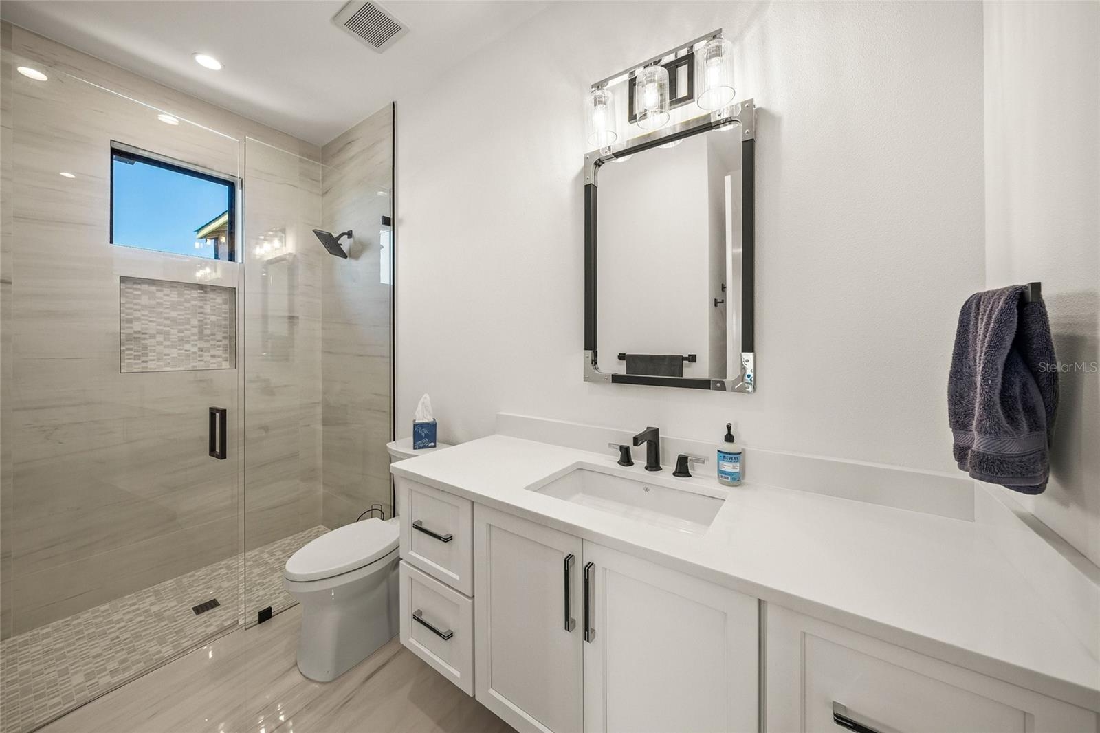 Image 42 of 85 For 209 Willow Avenue