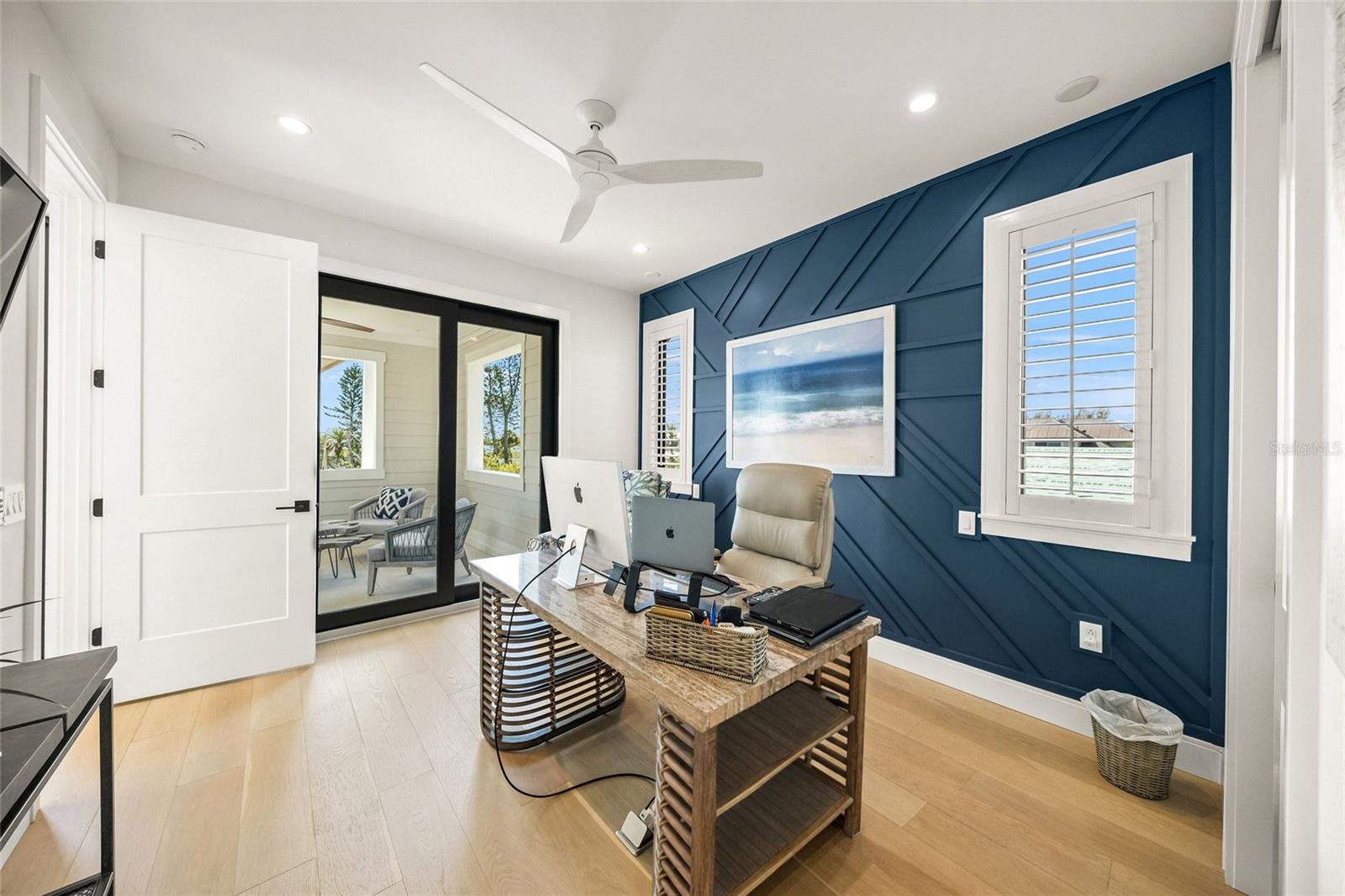 Image 43 of 85 For 209 Willow Avenue