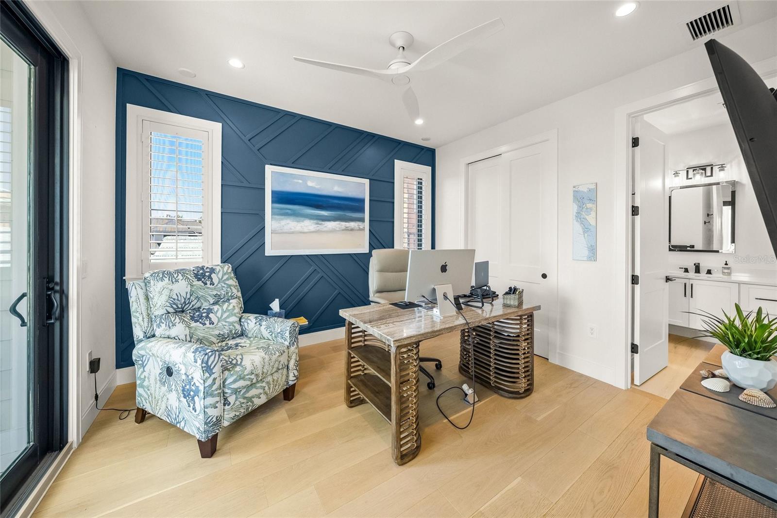 Image 44 of 85 For 209 Willow Avenue