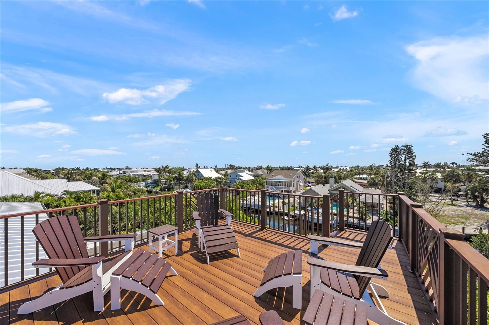 Image 58 of 85 For 209 Willow Avenue