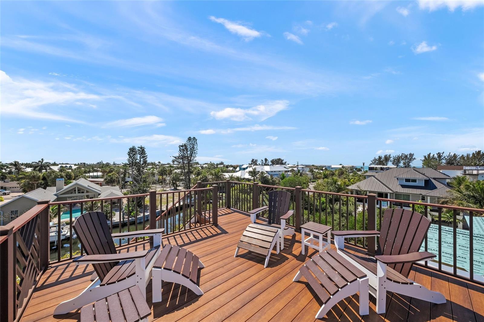 Image 59 of 85 For 209 Willow Avenue