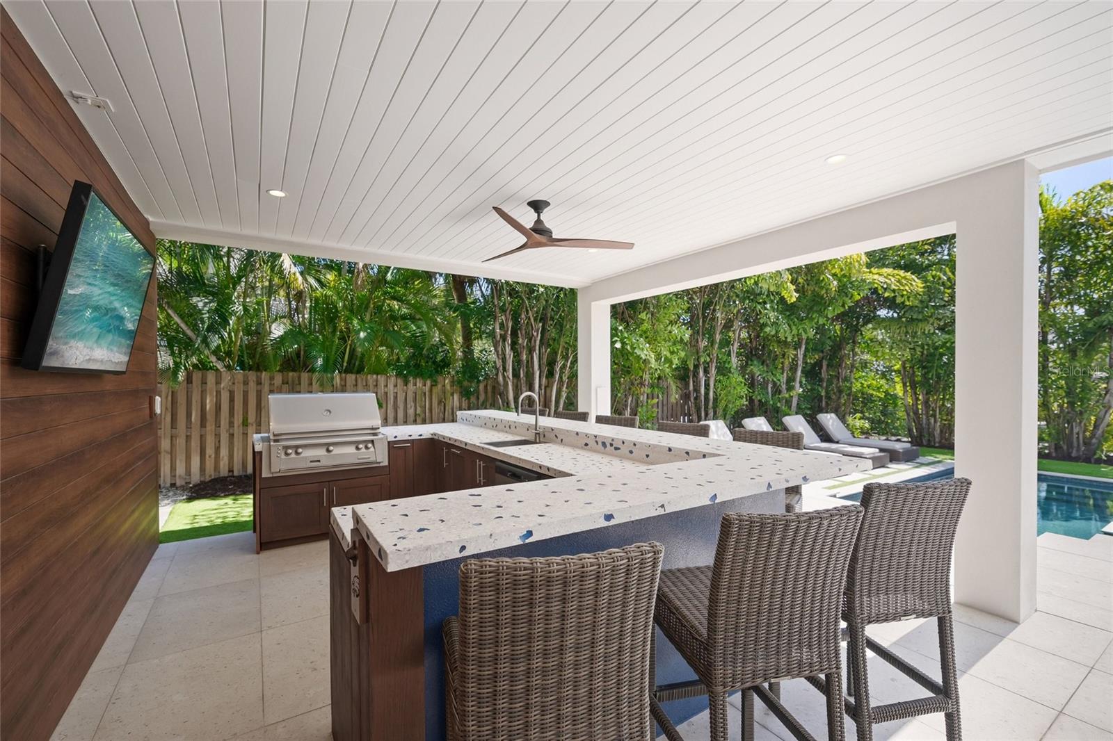 Image 66 of 85 For 209 Willow Avenue