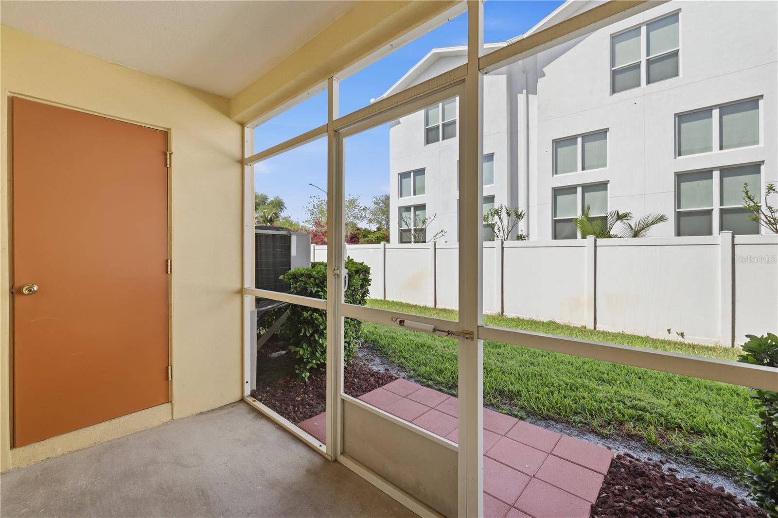 Image 21 of 44 For 3871 Mariner Drive