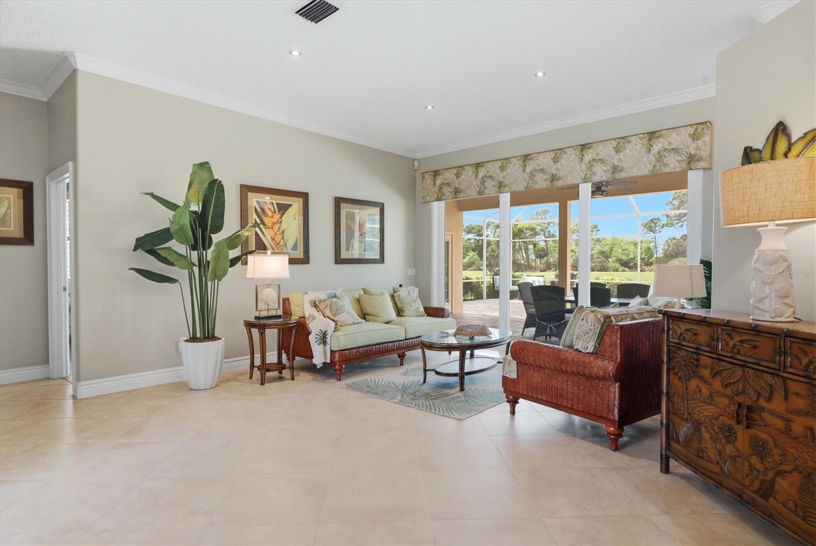 Image 13 of 89 For 8786 Merion Avenue