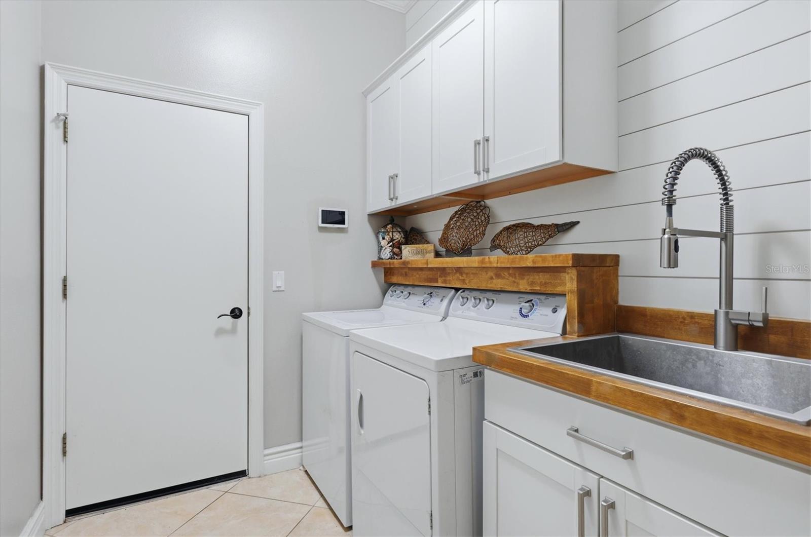 Image 37 of 89 For 8786 Merion Avenue