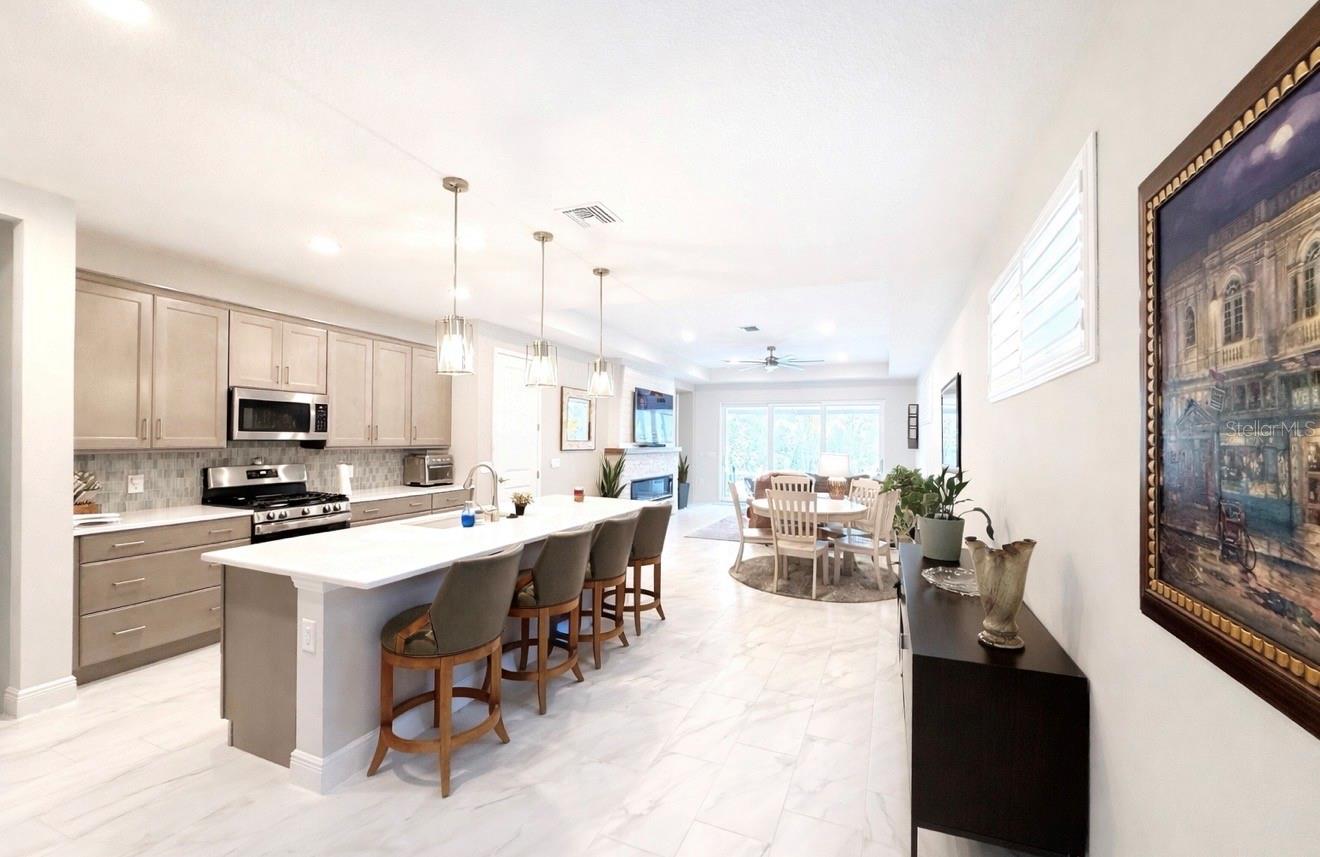 Image 10 of 47 For 1055 Waterline Court