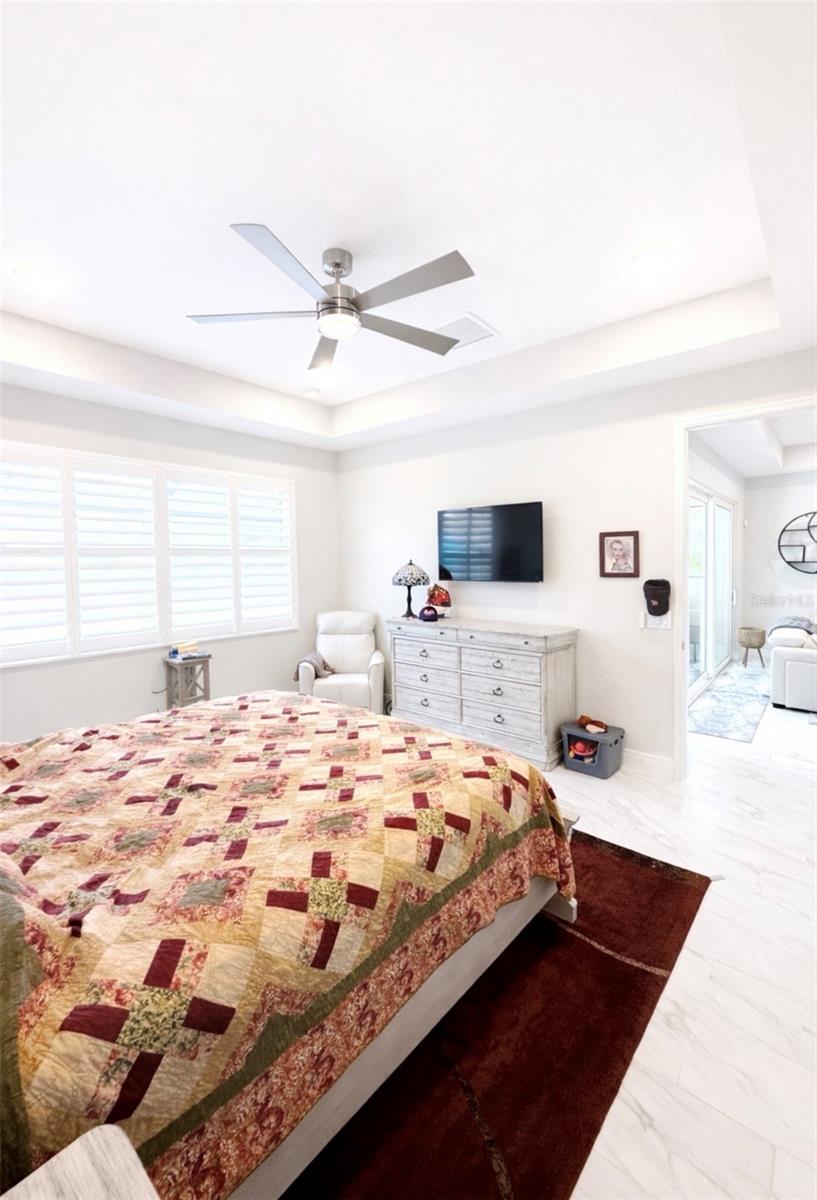 Image 13 of 47 For 1055 Waterline Court