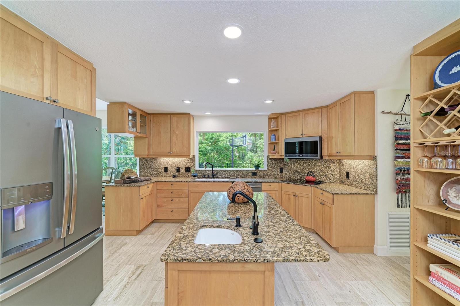 Image 17 of 77 For 3705 62nd Street E