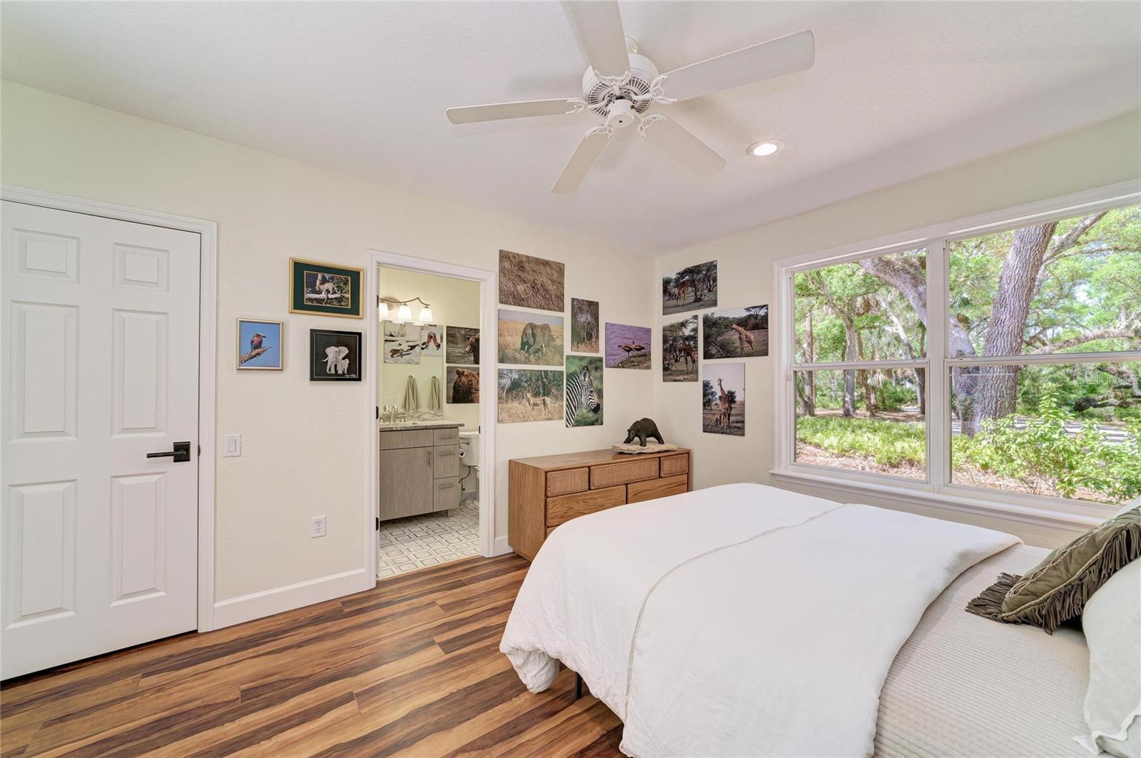 Image 38 of 77 For 3705 62nd Street E