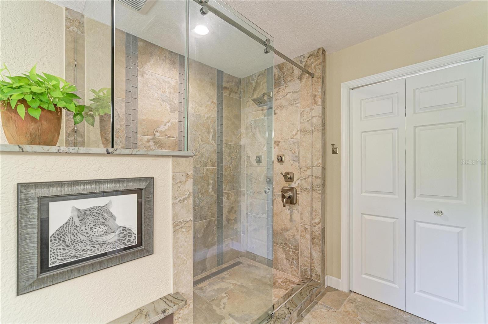 Image 52 of 77 For 3705 62nd Street E