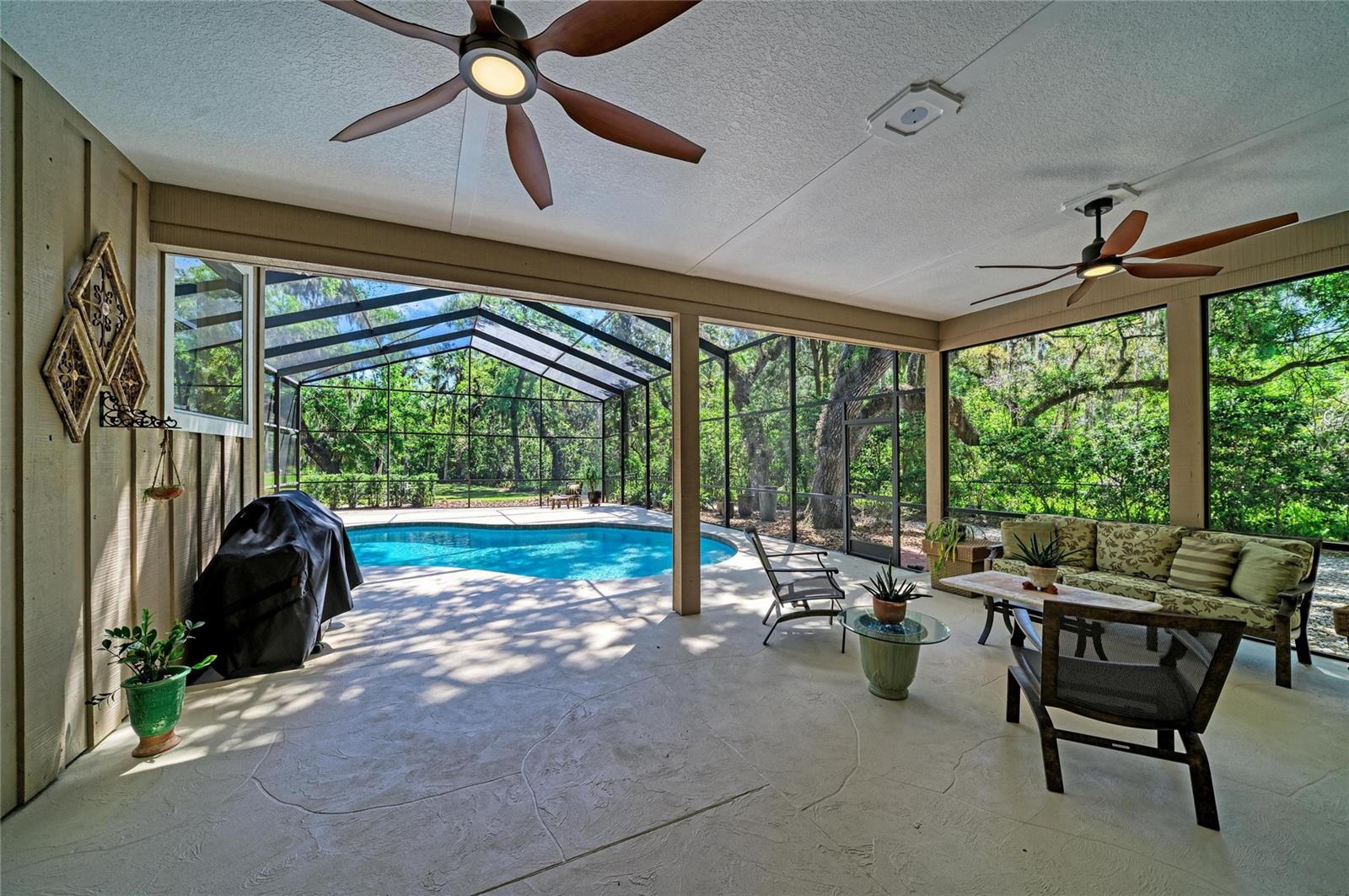 Image 57 of 77 For 3705 62nd Street E