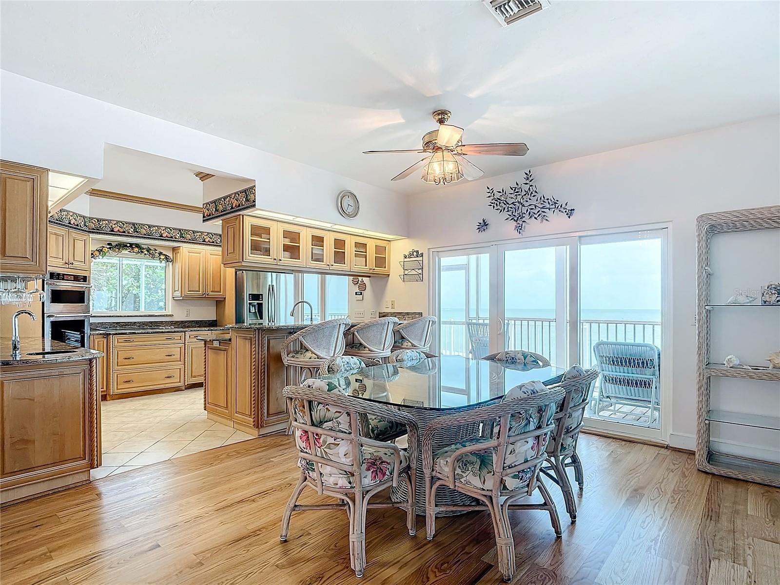 Image 11 of 47 For 6351 Sanibel Captiva Road