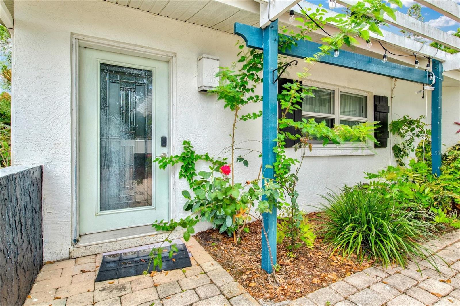 Image 10 of 64 For 214 Gaines Avenue