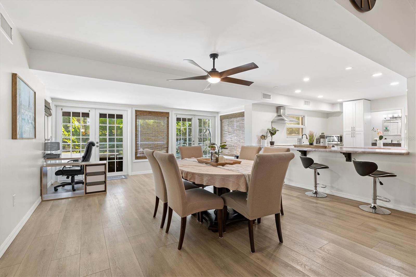 Image 18 of 64 For 214 Gaines Avenue