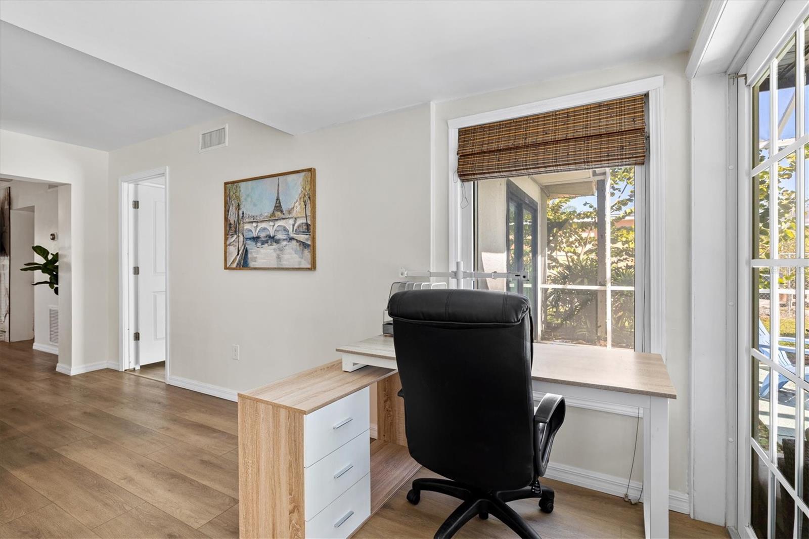 Image 22 of 64 For 214 Gaines Avenue