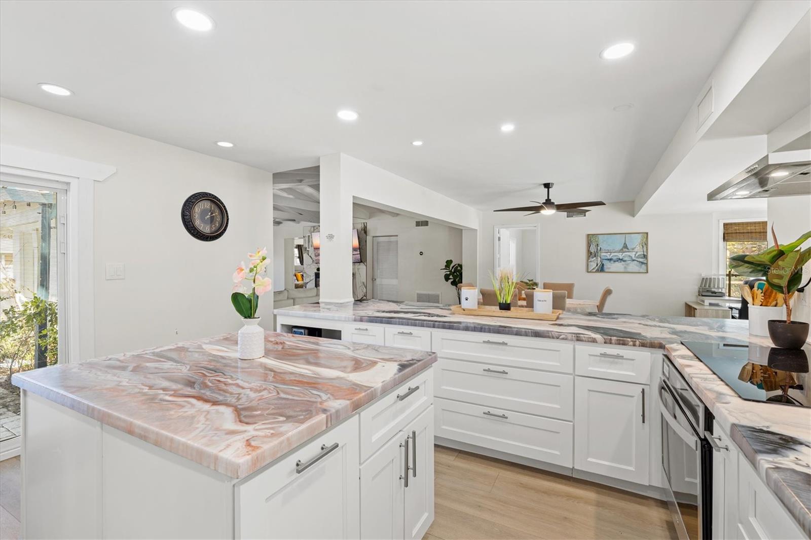 Image 29 of 64 For 214 Gaines Avenue