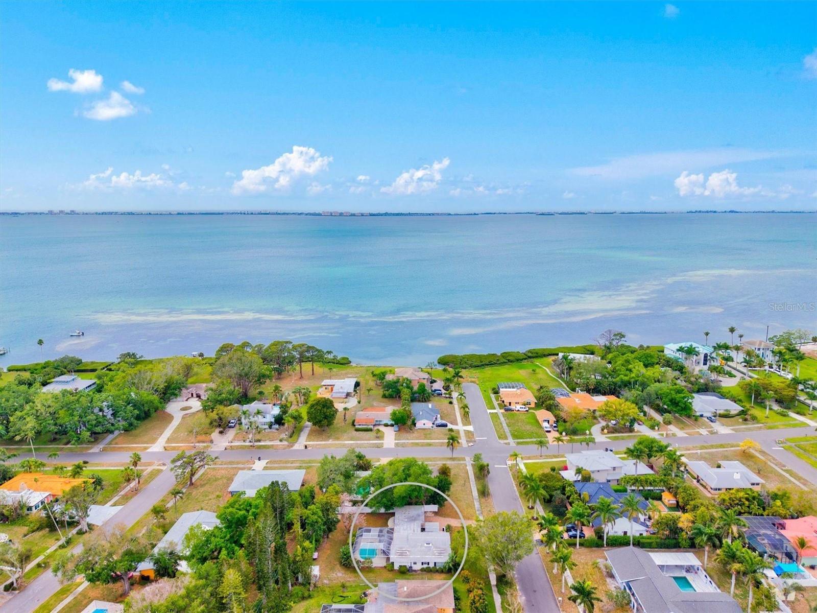 Image 3 of 64 For 214 Gaines Avenue