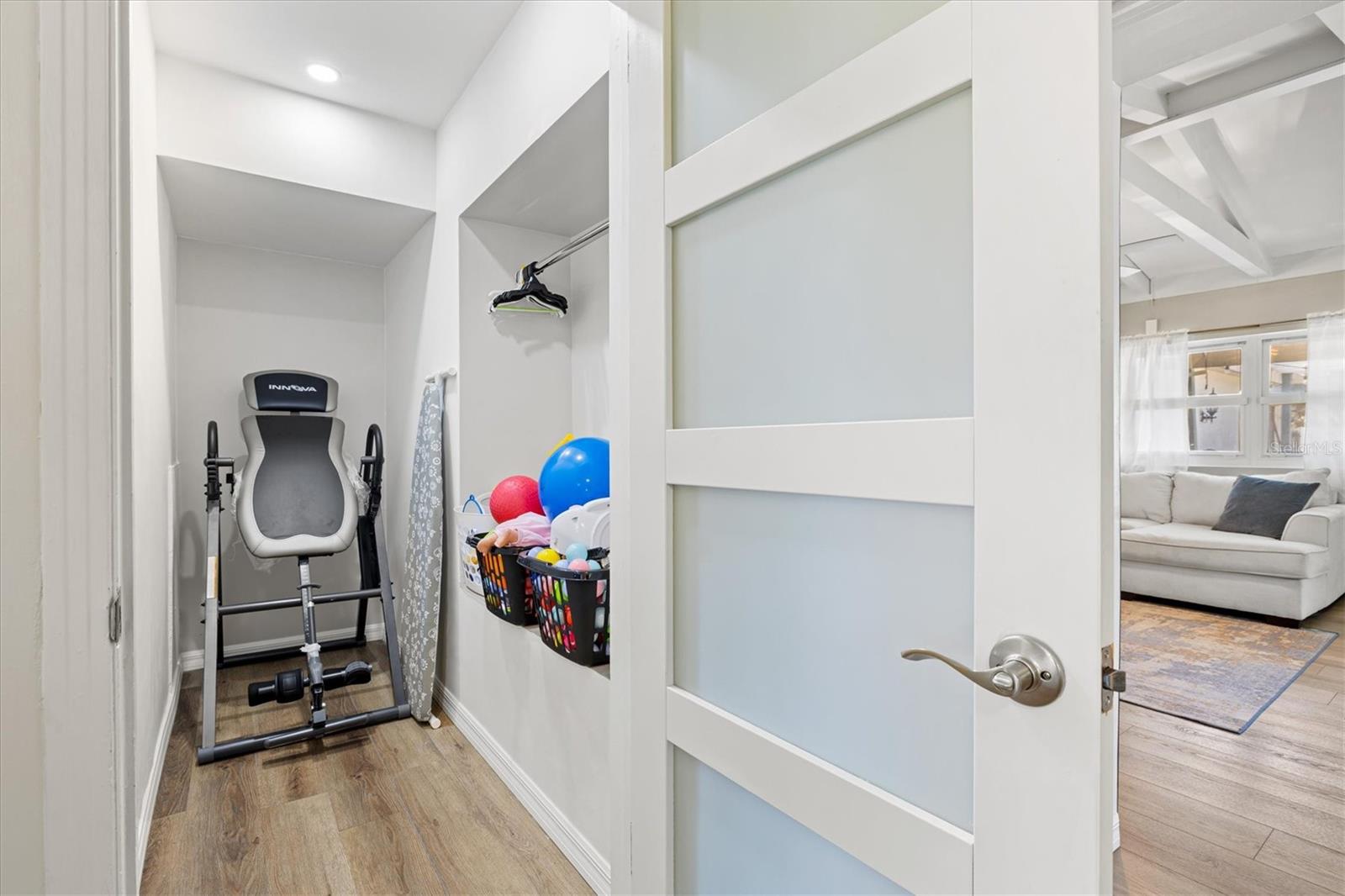 Image 39 of 64 For 214 Gaines Avenue