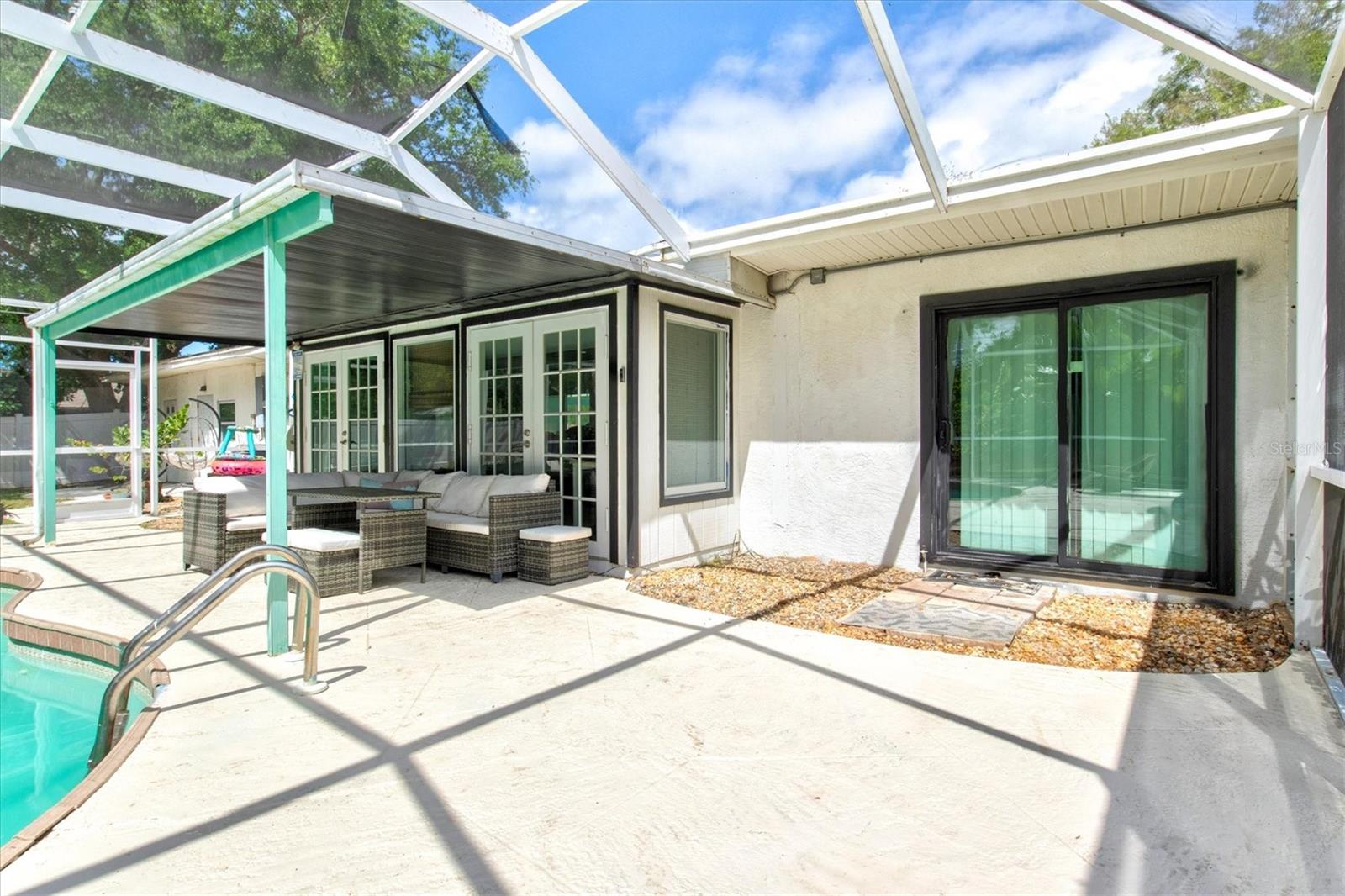 Image 50 of 64 For 214 Gaines Avenue