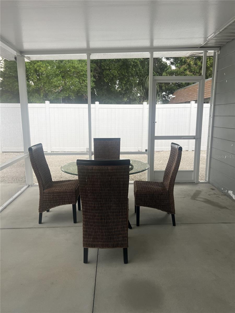 Image 18 of 23 For 1742 8th Street