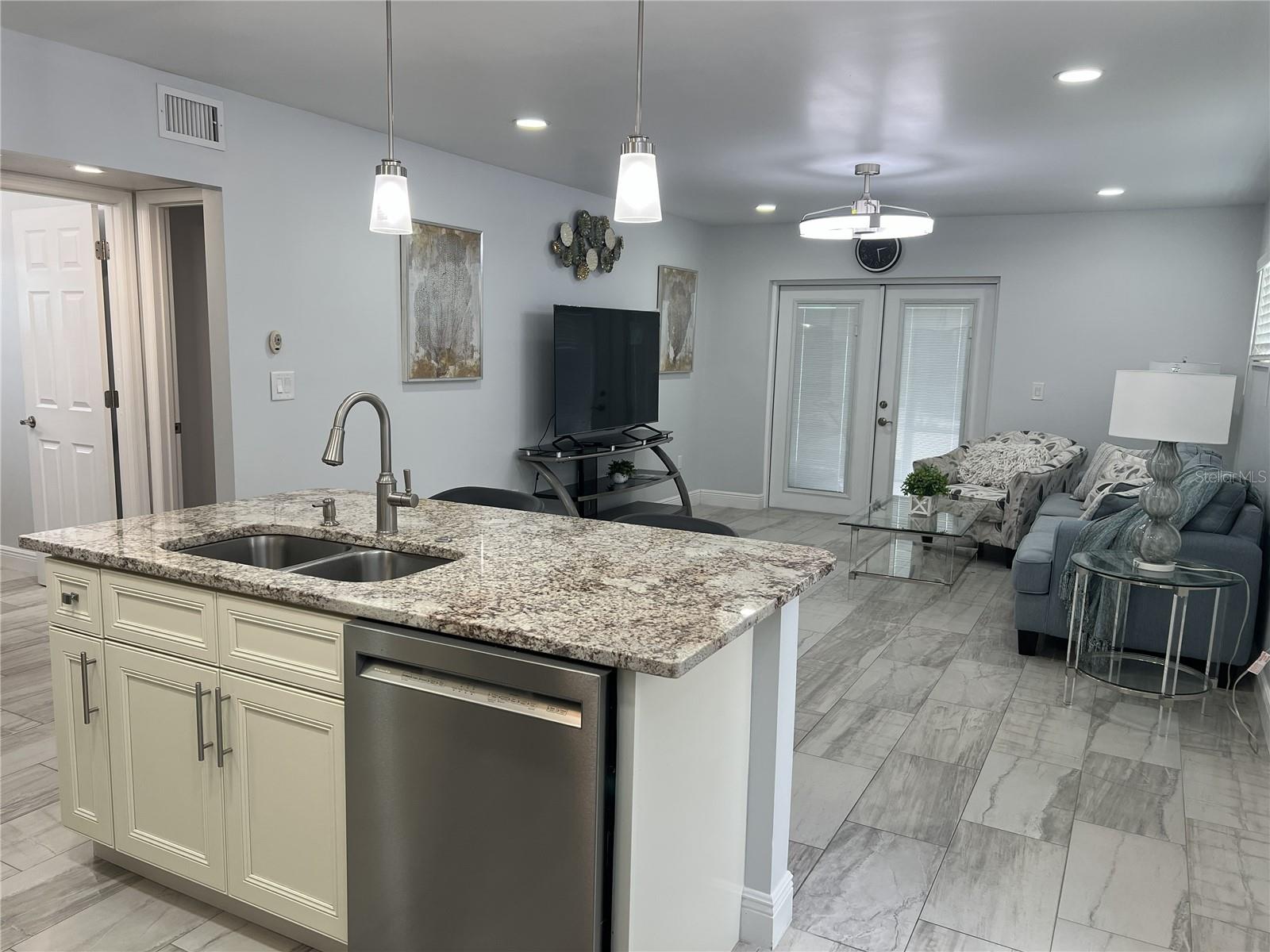 Image 4 of 23 For 1742 8th Street