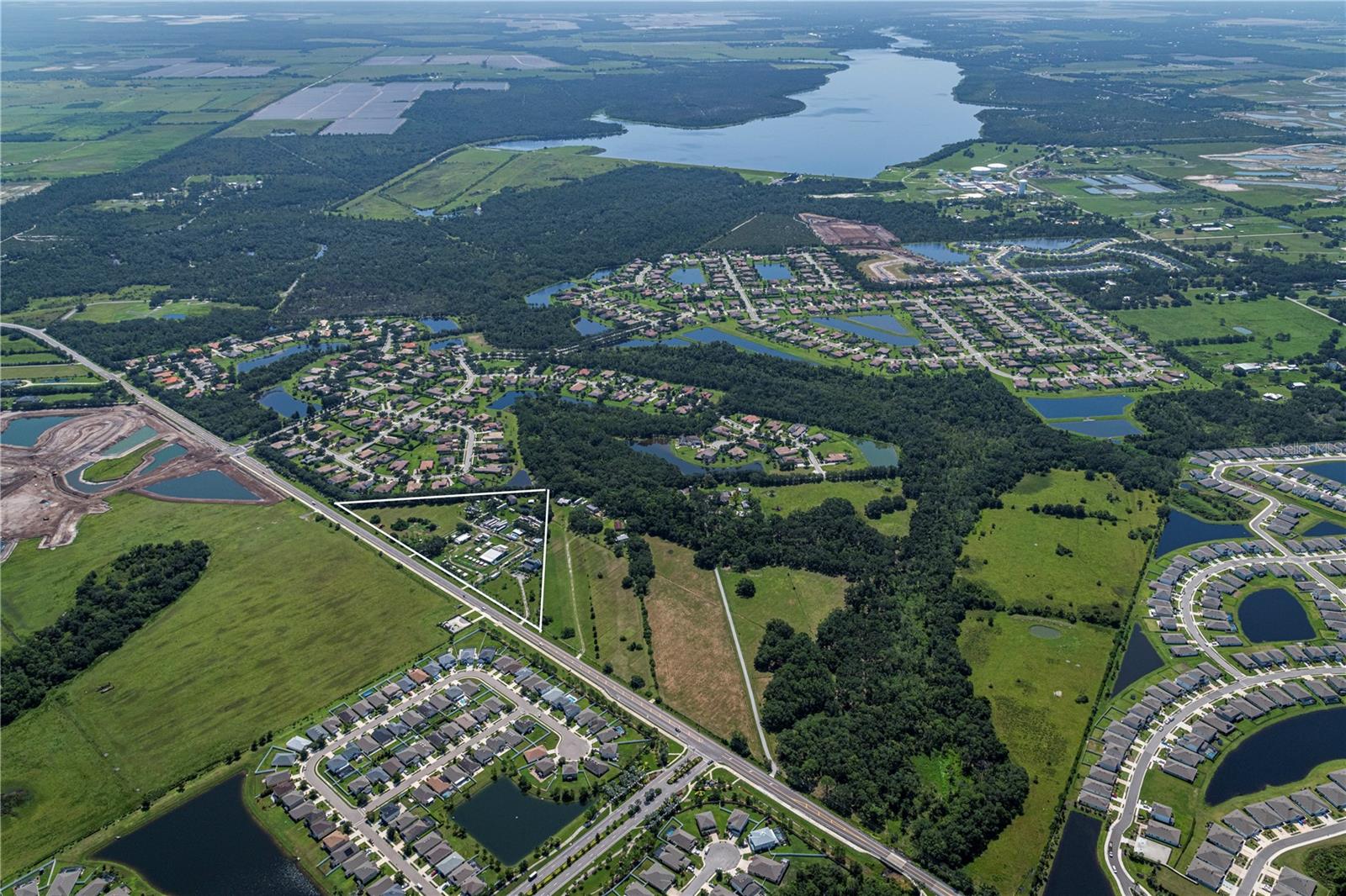 Image 5 of 6 For 211 Rye Road Ne