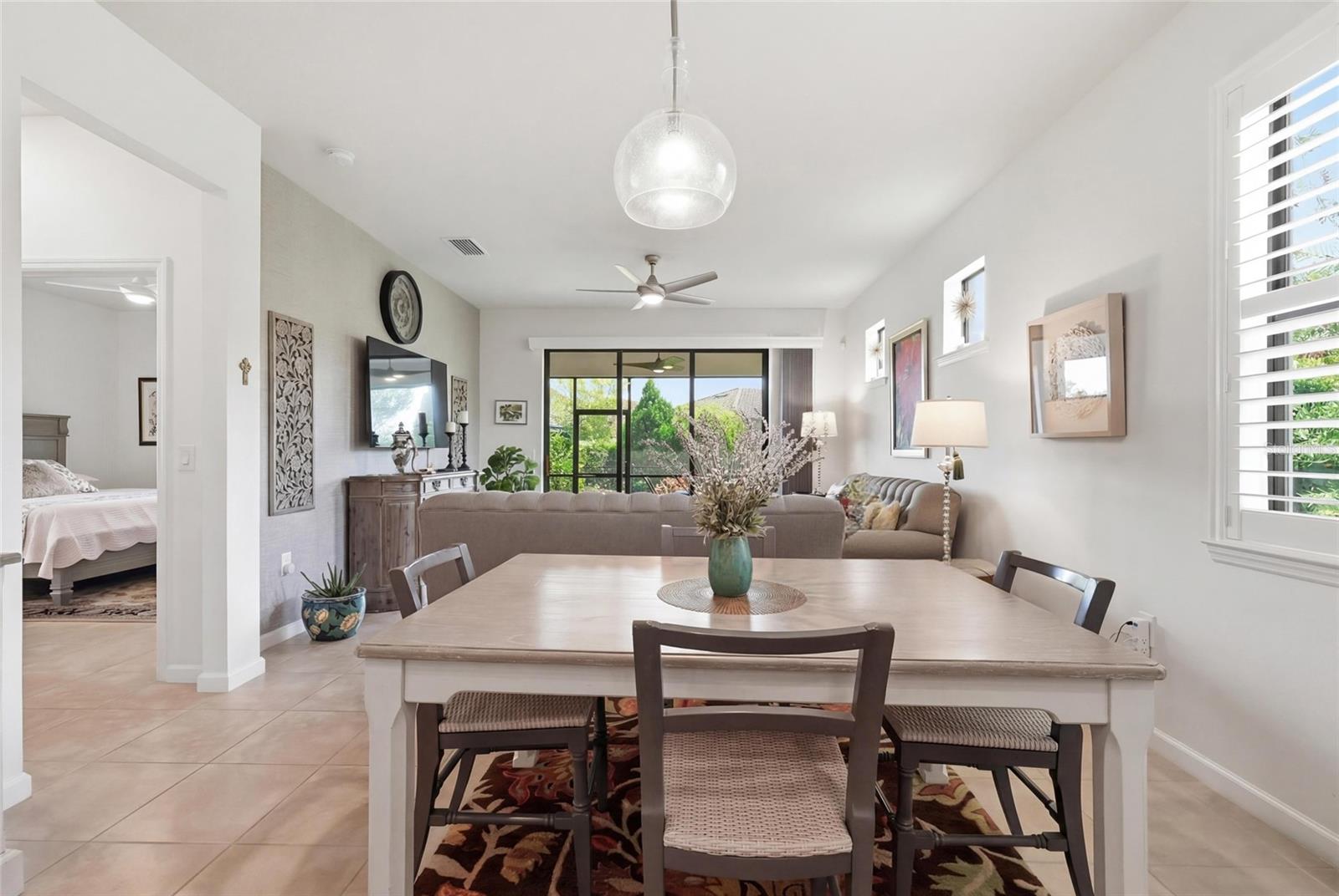 Image 10 of 40 For 7017 Hanover Court