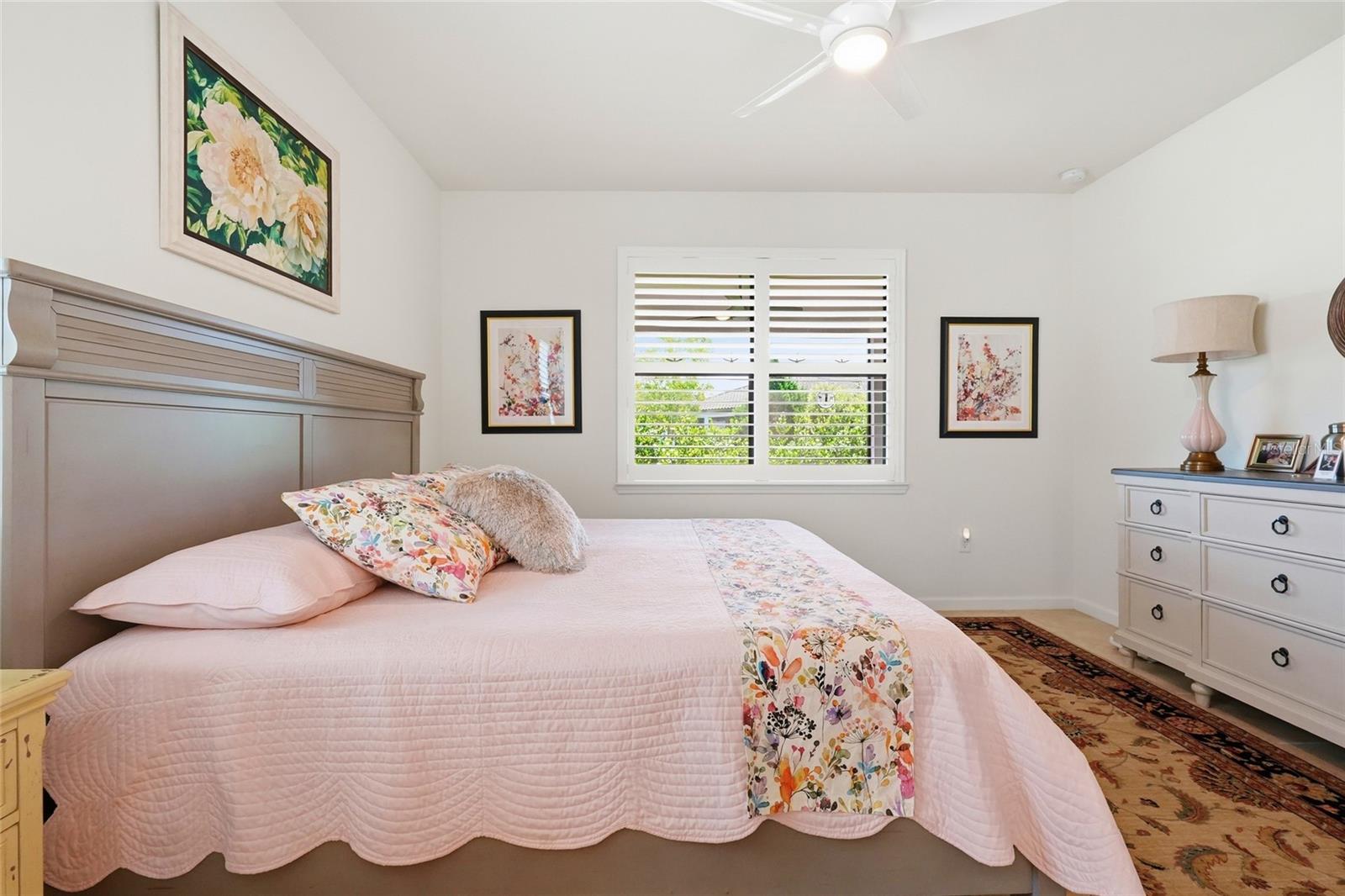 Image 17 of 40 For 7017 Hanover Court