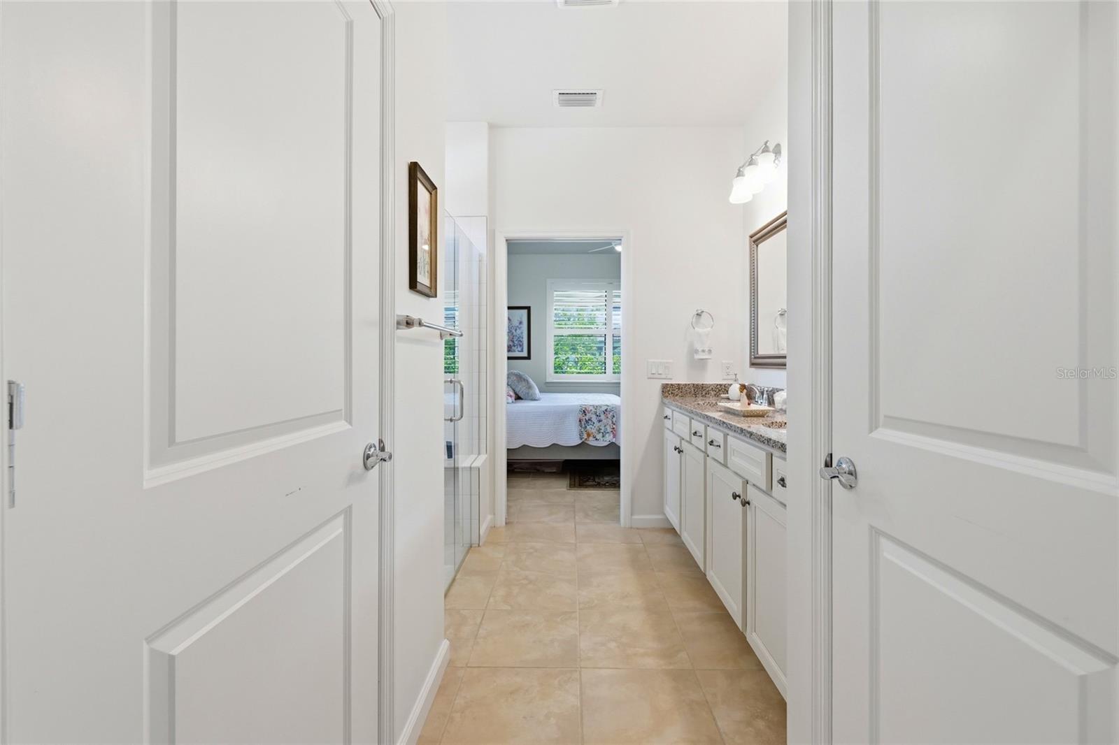 Image 20 of 40 For 7017 Hanover Court