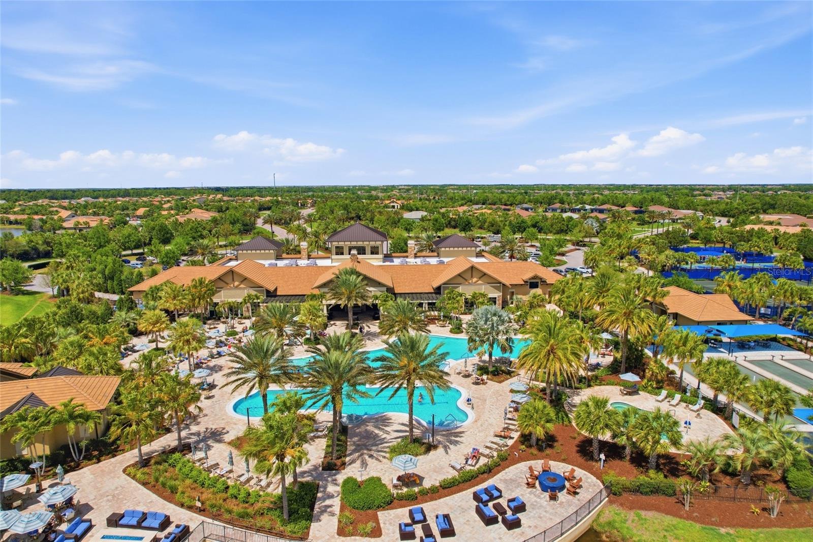 Image 39 of 40 For 7017 Hanover Court