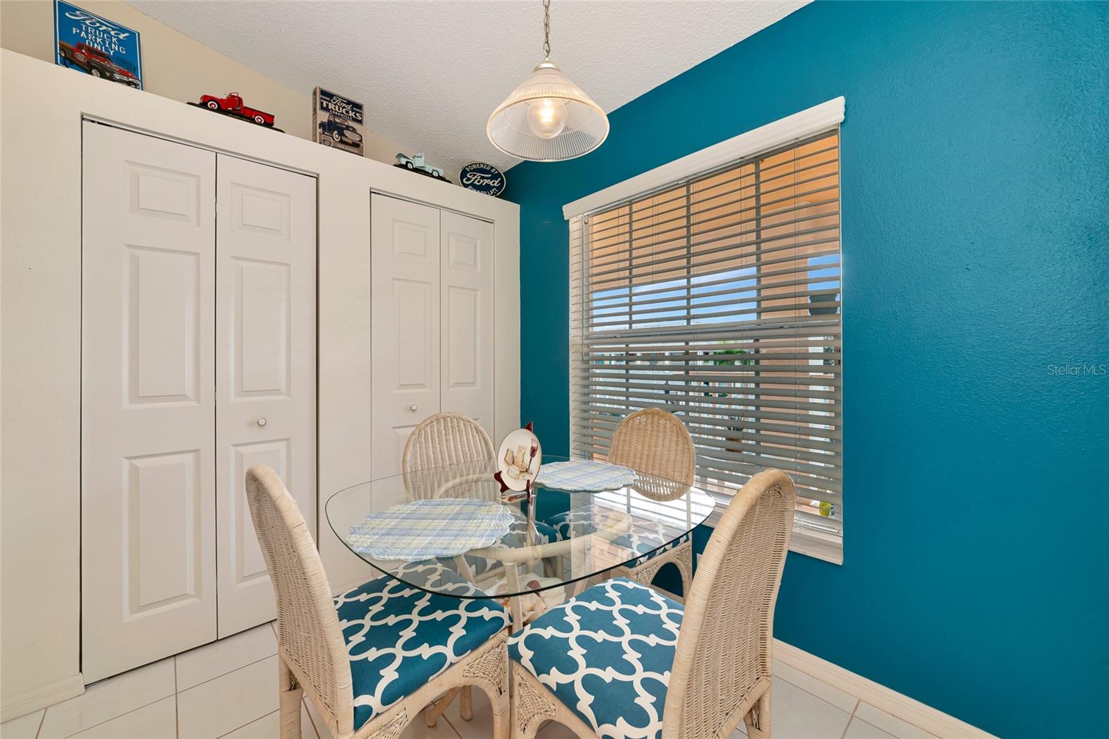 Image 10 of 70 For 4206 Caddie Drive E 201