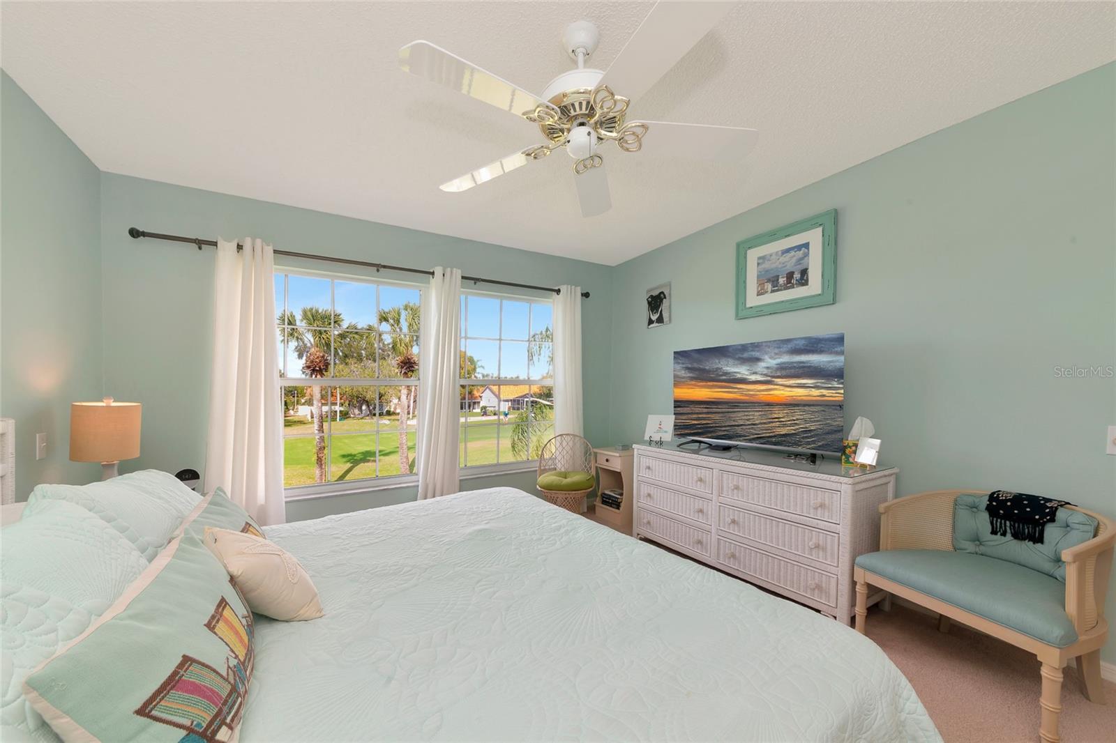 Image 19 of 70 For 4206 Caddie Drive E 201