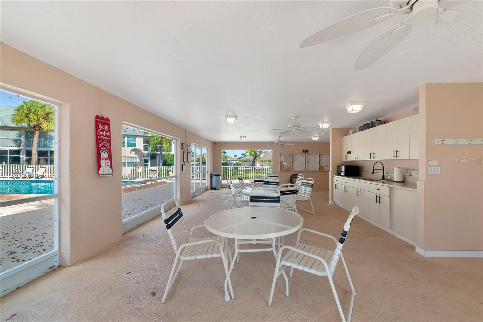 Image 38 of 70 For 4206 Caddie Drive E 201