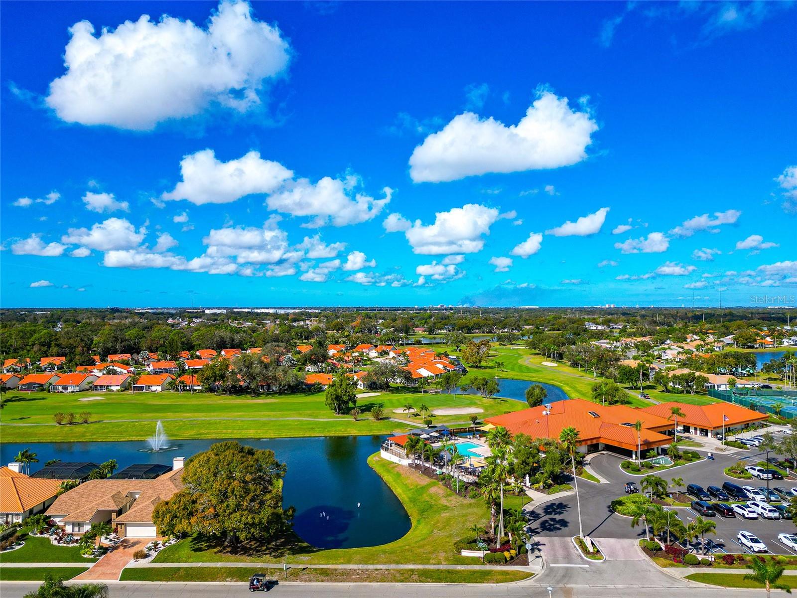 Image 48 of 70 For 4206 Caddie Drive E 201